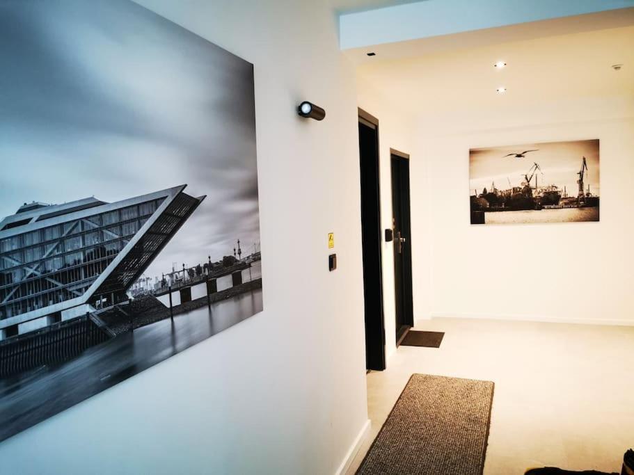 Hh 03 By Rockchair - Superhost Status - Modernes Apartment Mit Sonnigem Balkon & Premium Boxspringbetten In Winterhude - Hamburg Top Geheimtipp エクステリア 写真