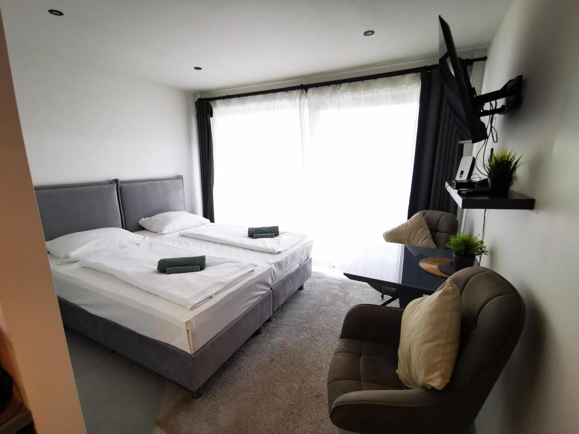 Hh 03 By Rockchair - Superhost Status - Modernes Apartment Mit Sonnigem Balkon & Premium Boxspringbetten In Winterhude - Hamburg Top Geheimtipp エクステリア 写真