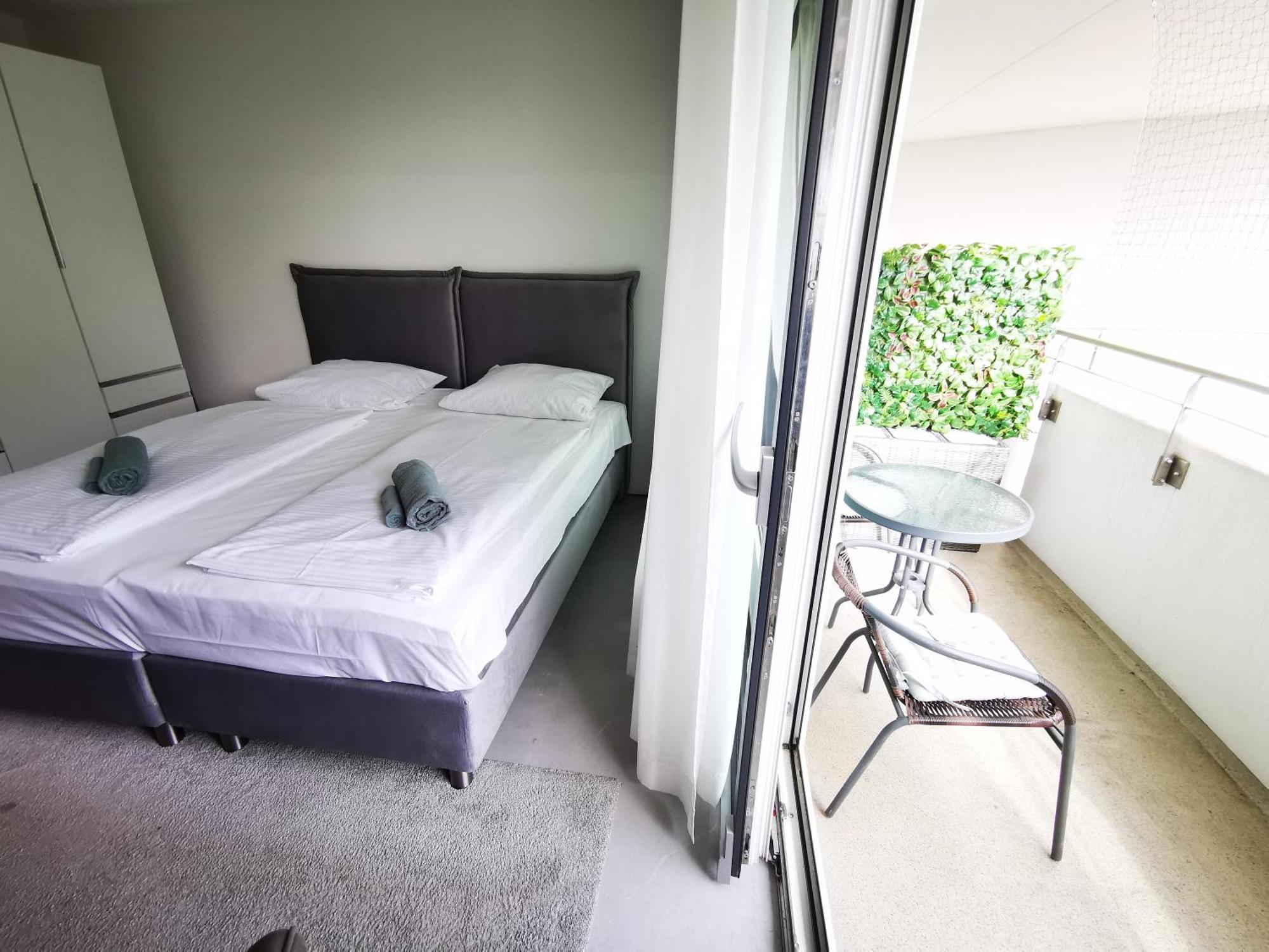 Hh 03 By Rockchair - Superhost Status - Modernes Apartment Mit Sonnigem Balkon & Premium Boxspringbetten In Winterhude - Hamburg Top Geheimtipp エクステリア 写真